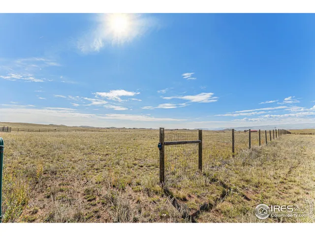 $450,000 | 2052 Great Twins Road, Livermore, CO 80536