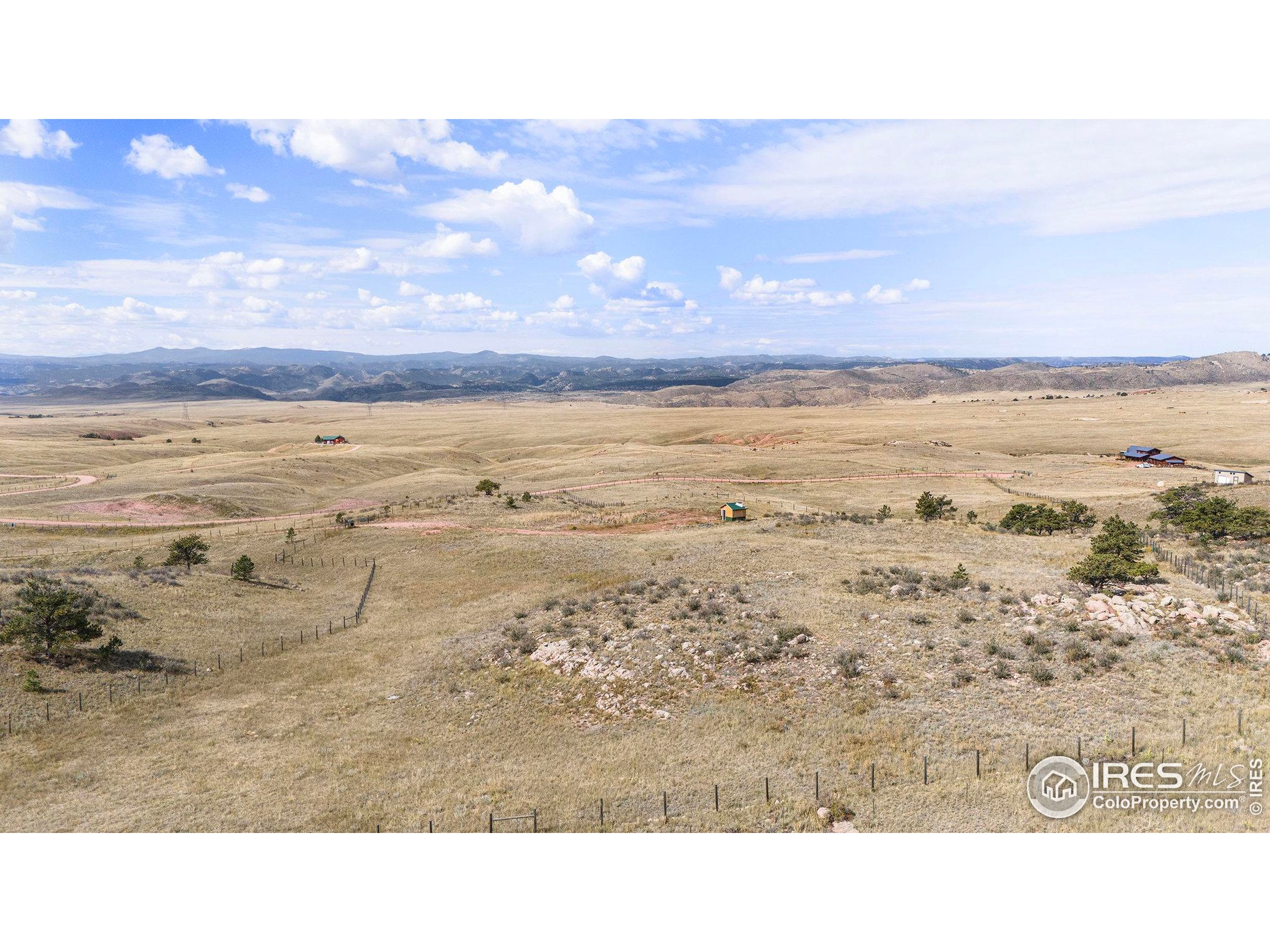 2052 Great Twins Road Livermore, CO 80536 - Photo 4 of 41