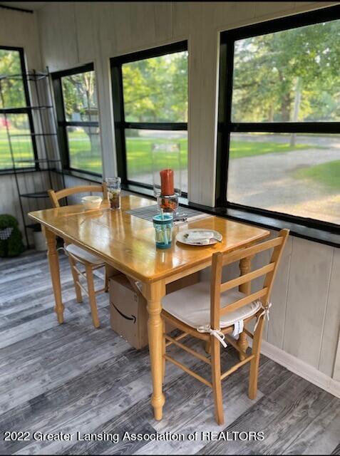 2601 North Aurelius Road Lansing, MI 48910 - Photo 22 of 26 3 Seasons Porch