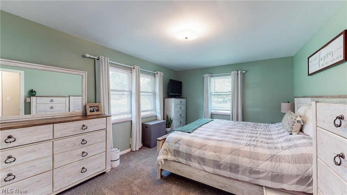 11479 Valley View Road Northfield, OH 44067 - Photo 9 of 35 Large Master bedroom