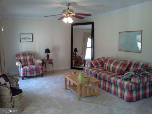 327 Wye Road Queenstown, MD 21658 - Photo 18 of 26 Living Room