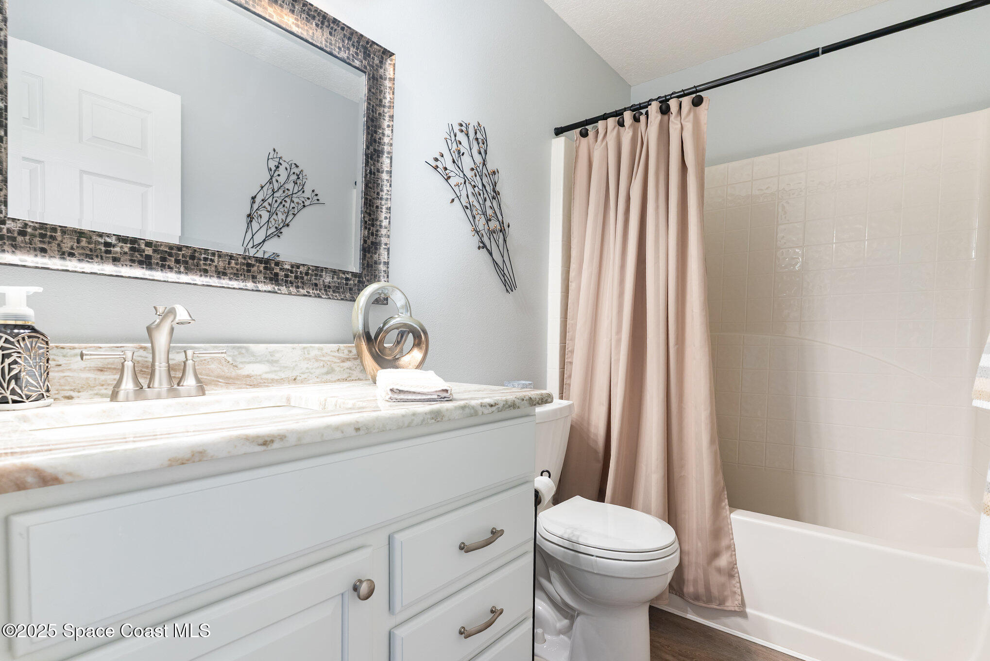 2183 Spring Creek Circle Palm Bay, FL 32905 - Photo 17 of 23 023__amp2836-edit_455