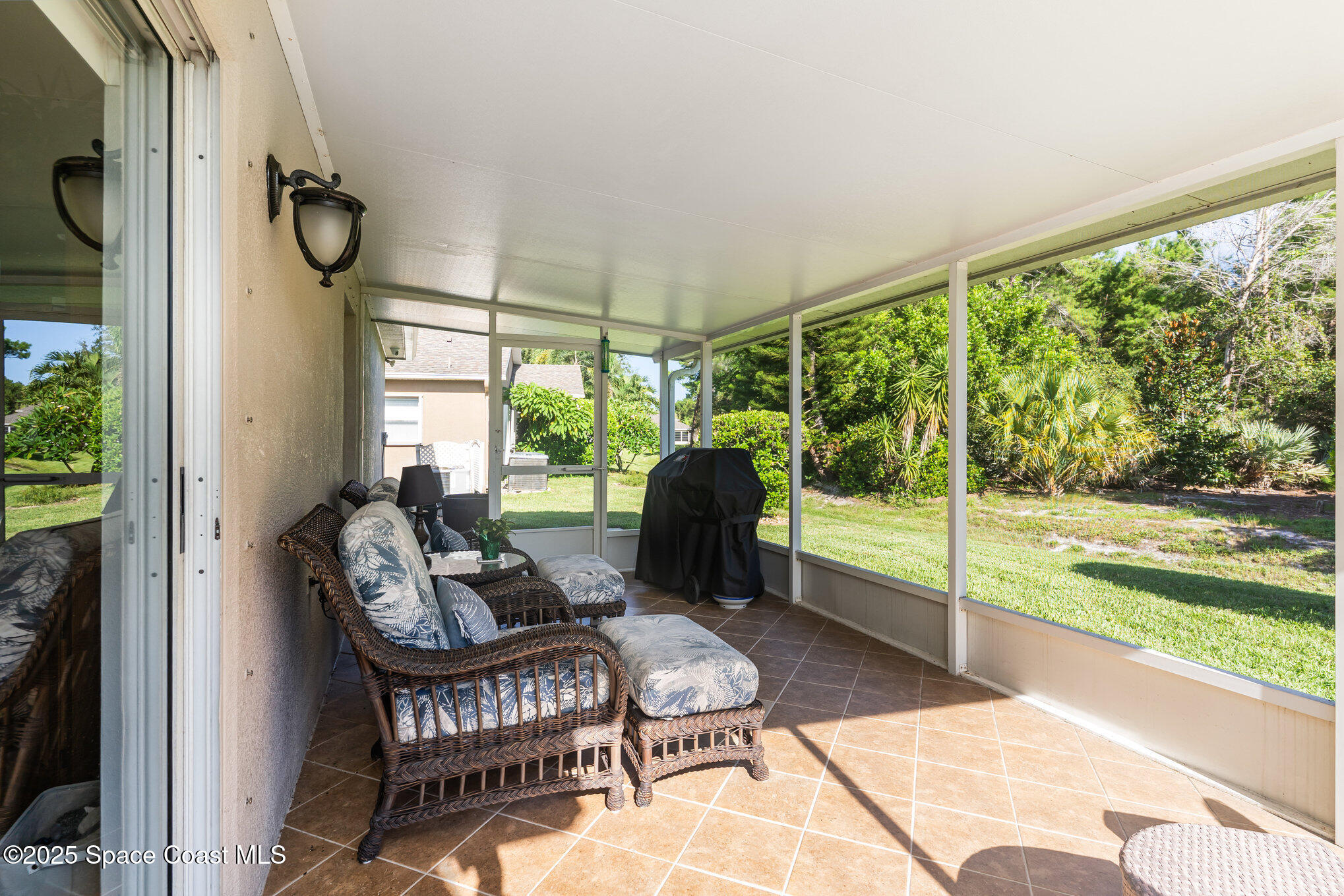 2183 Spring Creek Circle Palm Bay, FL 32905 - Photo 21 of 23 026__amp2896-edit_336