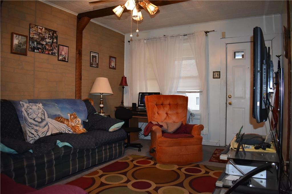 945 Addison Street Washington, PA 15301 - Photo 3 of 10 Gallery Image 3