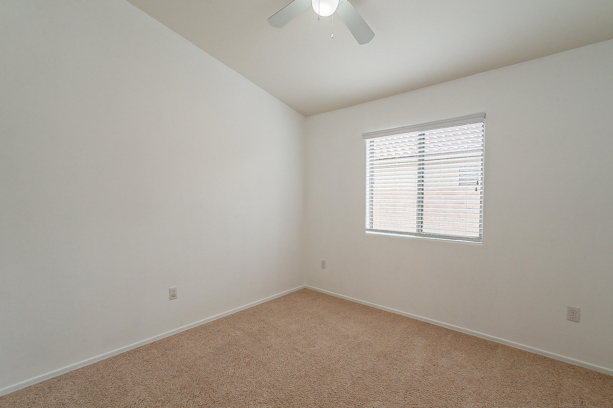 457 South Stone Bench Road Vail, AZ 85641 - Photo 26 of 40 Gallery Image 26