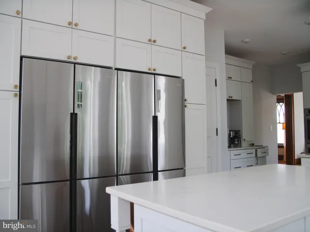 $945,000 | 11 Linden Avenue, Mercersburg, PA 17236