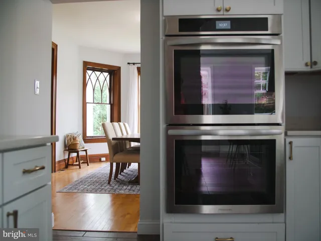 $945,000 | 11 Linden Avenue, Mercersburg, PA 17236