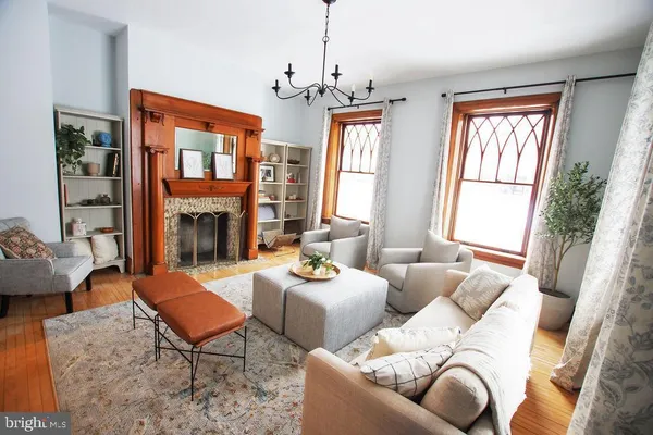 $845,000 | 11 Linden Avenue, Mercersburg, PA 17236