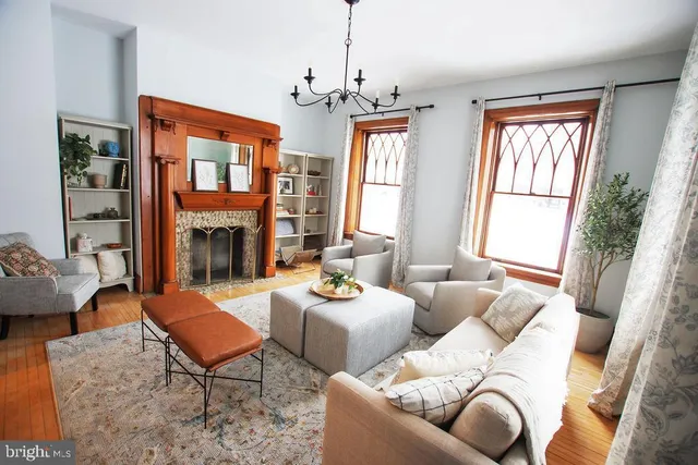 $945,000 | 11 Linden Avenue, Mercersburg, PA 17236