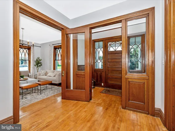 $845,000 | 11 Linden Avenue, Mercersburg, PA 17236