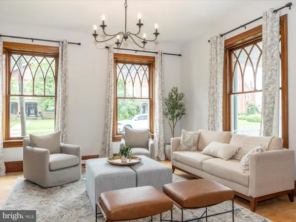 $845,000 | 11 Linden Avenue, Mercersburg, PA 17236