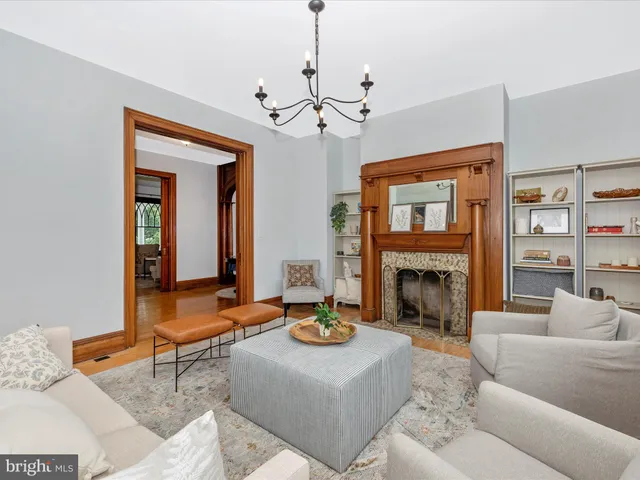 $945,000 | 11 Linden Avenue, Mercersburg, PA 17236