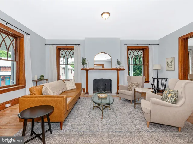 $945,000 | 11 Linden Avenue, Mercersburg, PA 17236