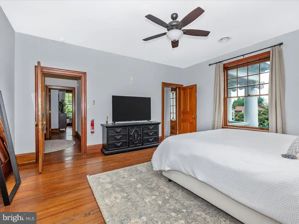 $845,000 | 11 Linden Avenue, Mercersburg, PA 17236