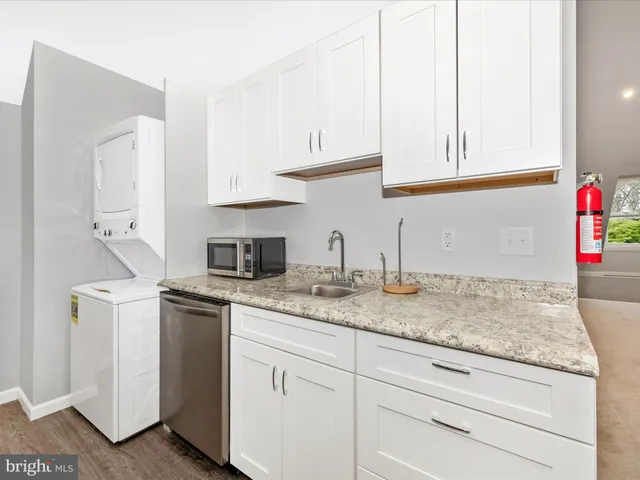 $945,000 | 11 Linden Avenue, Mercersburg, PA 17236