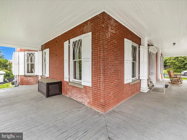 $845,000 | 11 Linden Avenue, Mercersburg, PA 17236