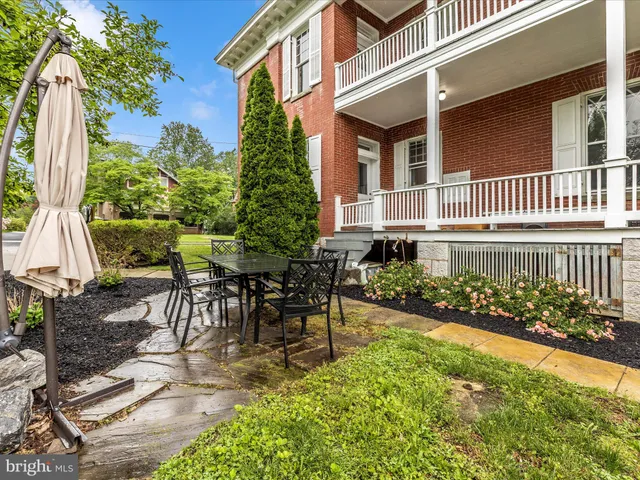 $945,000 | 11 Linden Avenue, Mercersburg, PA 17236