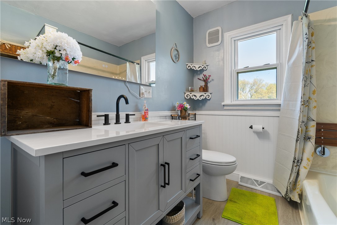 5261 Dailey Road New Franklin, OH 44319 - Photo 23 of 48 Main full Bath
