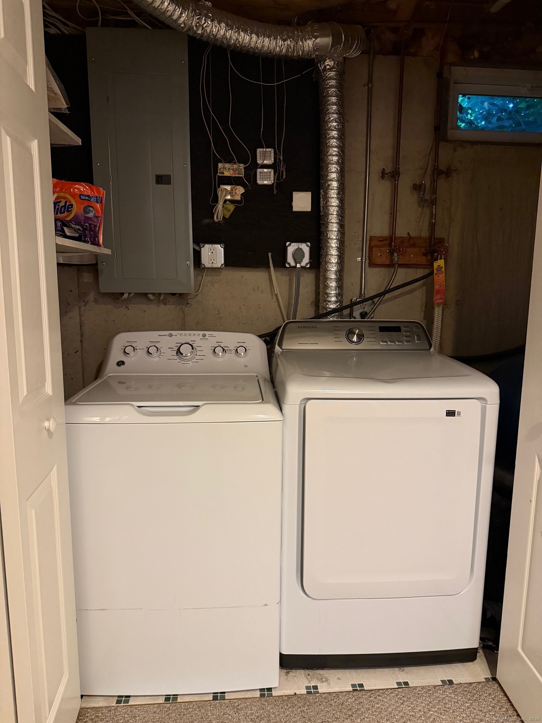 Undisclosed Address New Canaan, CT 06840 - Photo 13 of 13