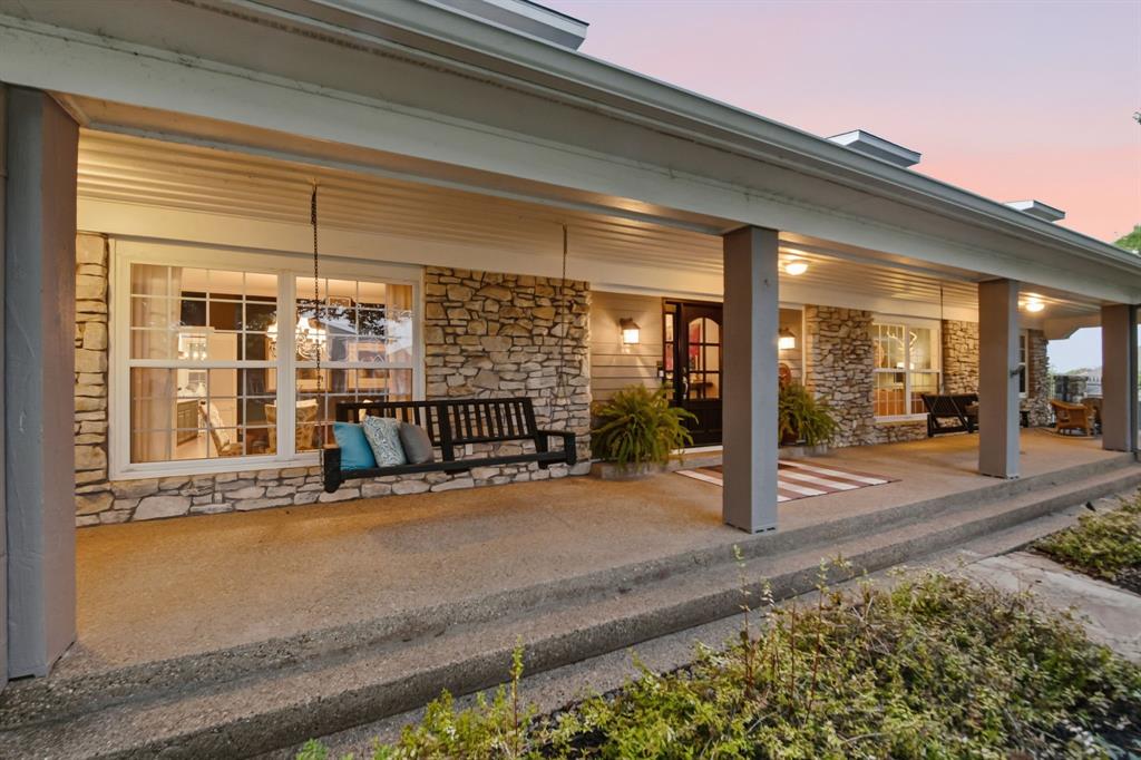 1549 Hudnall Farm Road Keller, TX 76248 - Photo 3 of 40