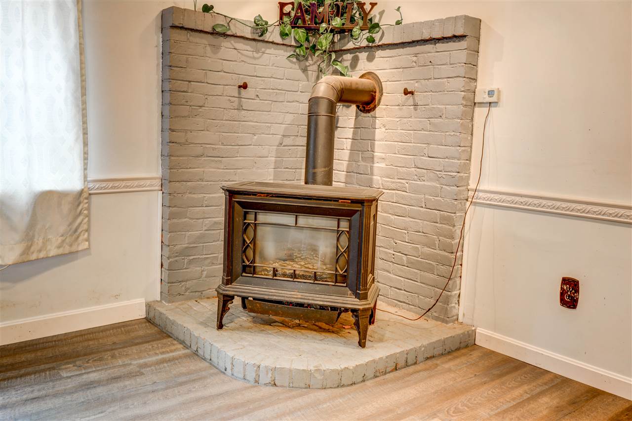 4 Harriman Hill Road Raymond, NH 03077 - Photo 11 of 40 Gallery Image 11
