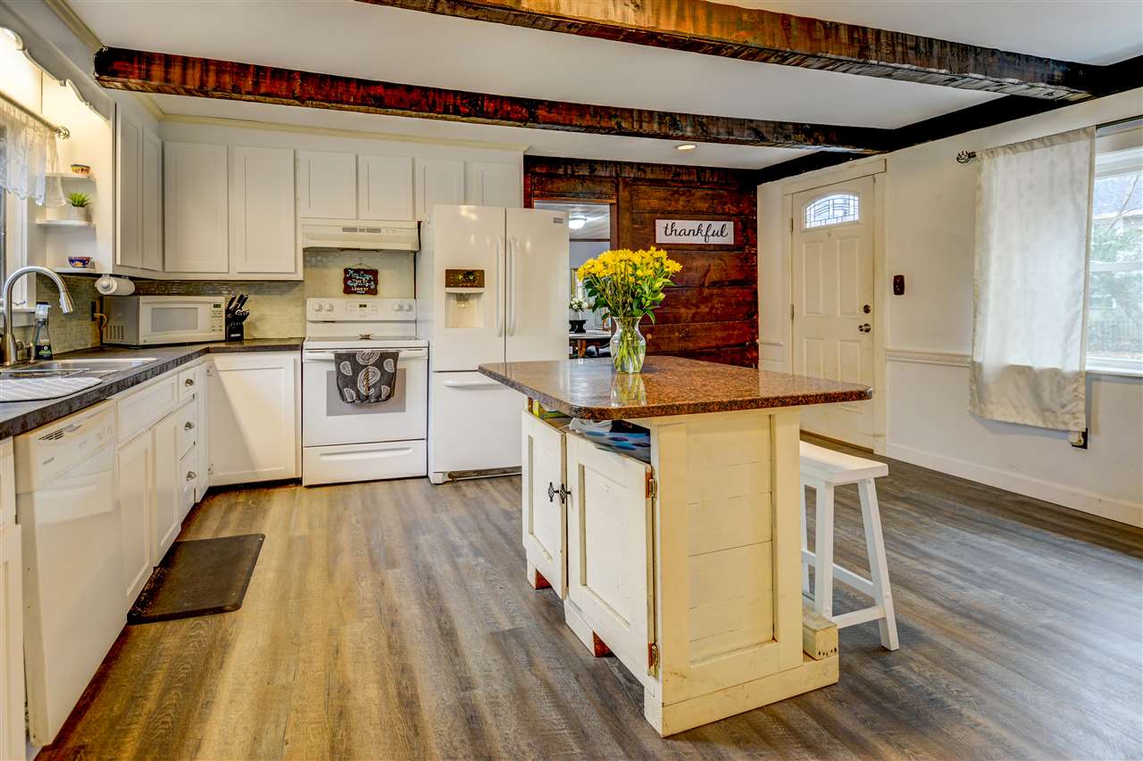 4 Harriman Hill Road Raymond, NH 03077 - Photo 10 of 40 Gallery Image 10