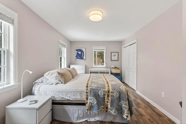 $989,000 | 69 Hardy Road, Falmouth, ME 04105