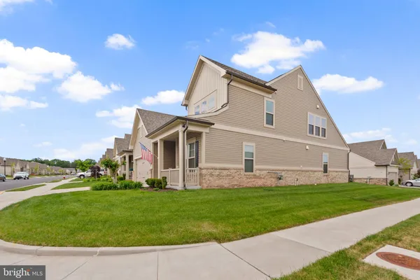 $1,000,000 | 46408 Reddish Knob Drive, Sterling, VA 20164