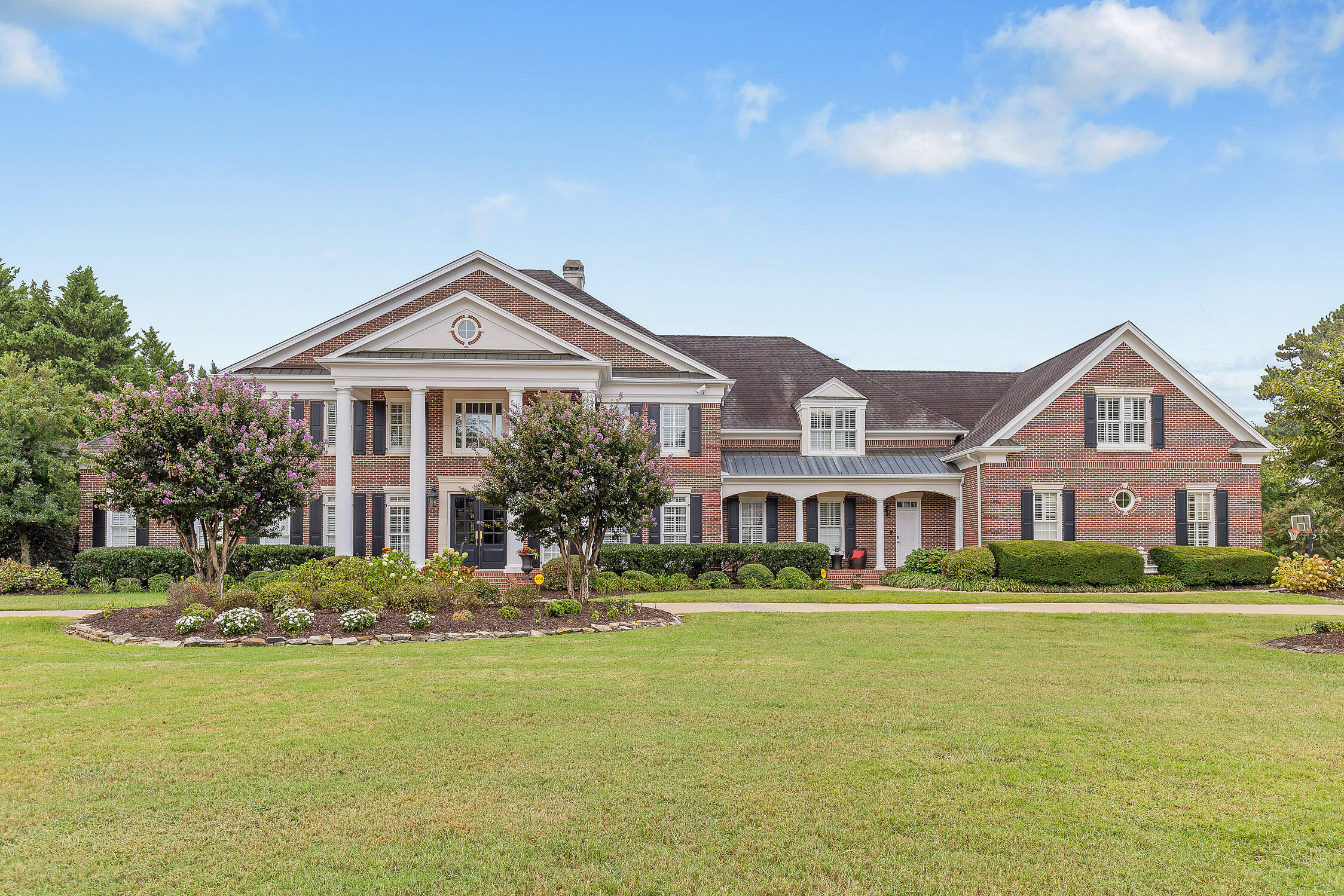 1263 Enclave Road Chattanooga, TN 37415 - Photo 1 of 117 1263 Enclave Road