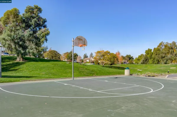 $900,000 | 4423 Canoe Birch Court, Concord, CA 94521