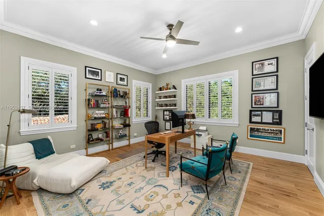 $8,200,000 | 5865 Southwest 96th Street, Pinecrest, FL 33156