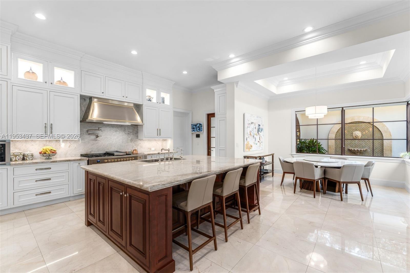 5865 Southwest 96th Street Pinecrest, FL 33156 - Photo 6 of 39