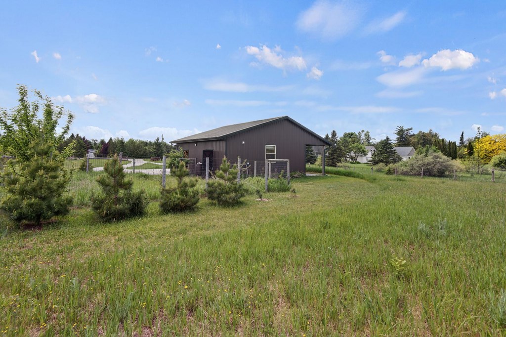 1792 Highview Road Ellison Bay, WI 54210 - Photo 23 of 28