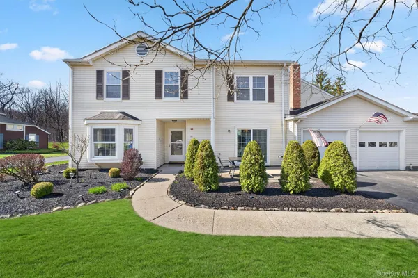 $535,000 | 49 Candlestick Court, Warwick, NY 10990