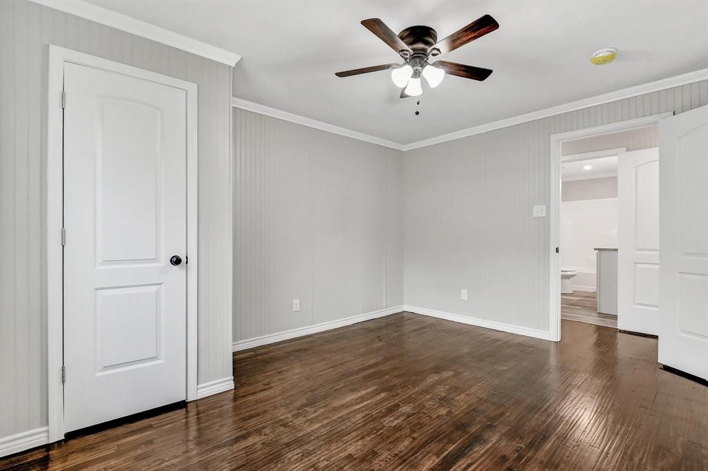 513 East Washington Street Denison, TX 75021 - Photo 11 of 18