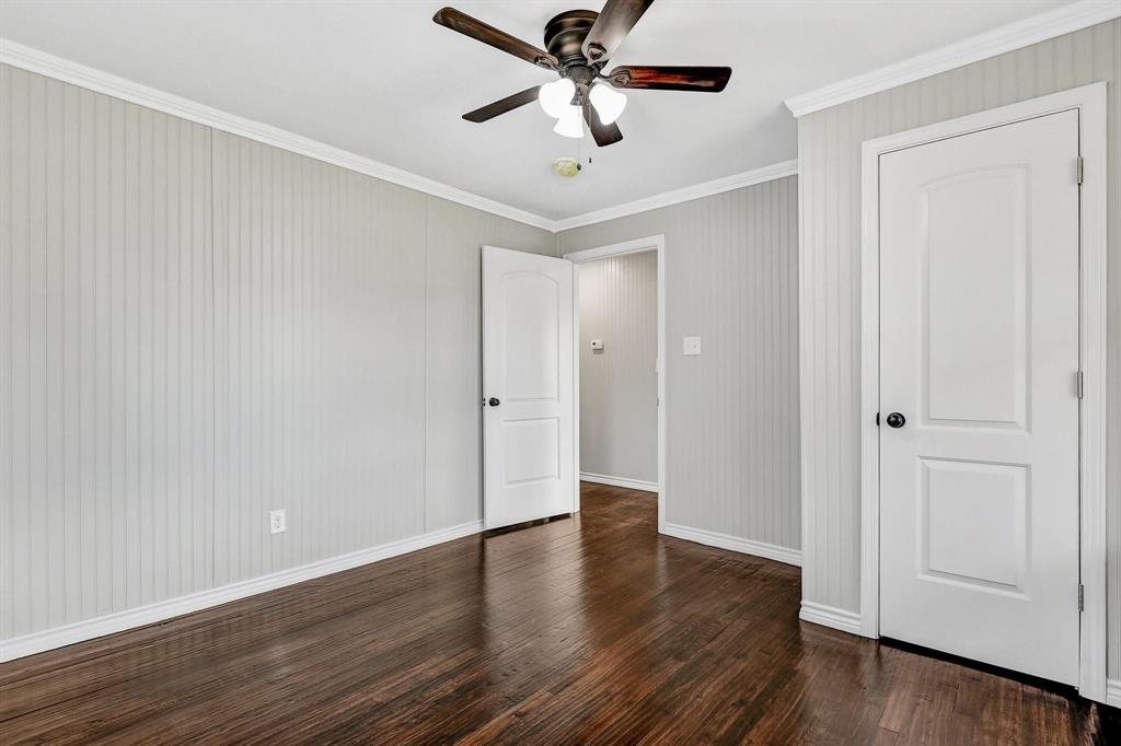 513 East Washington Street Denison, TX 75021 - Photo 12 of 18