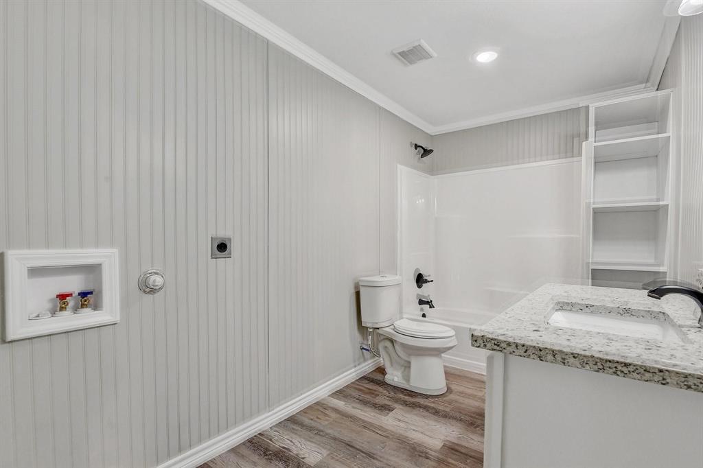 513 East Washington Street Denison, TX 75021 - Photo 14 of 18