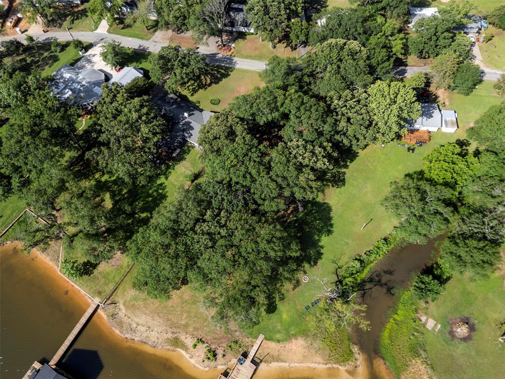 1805 Beavers Point Bonham, TX 75418 - Photo 17 of 39