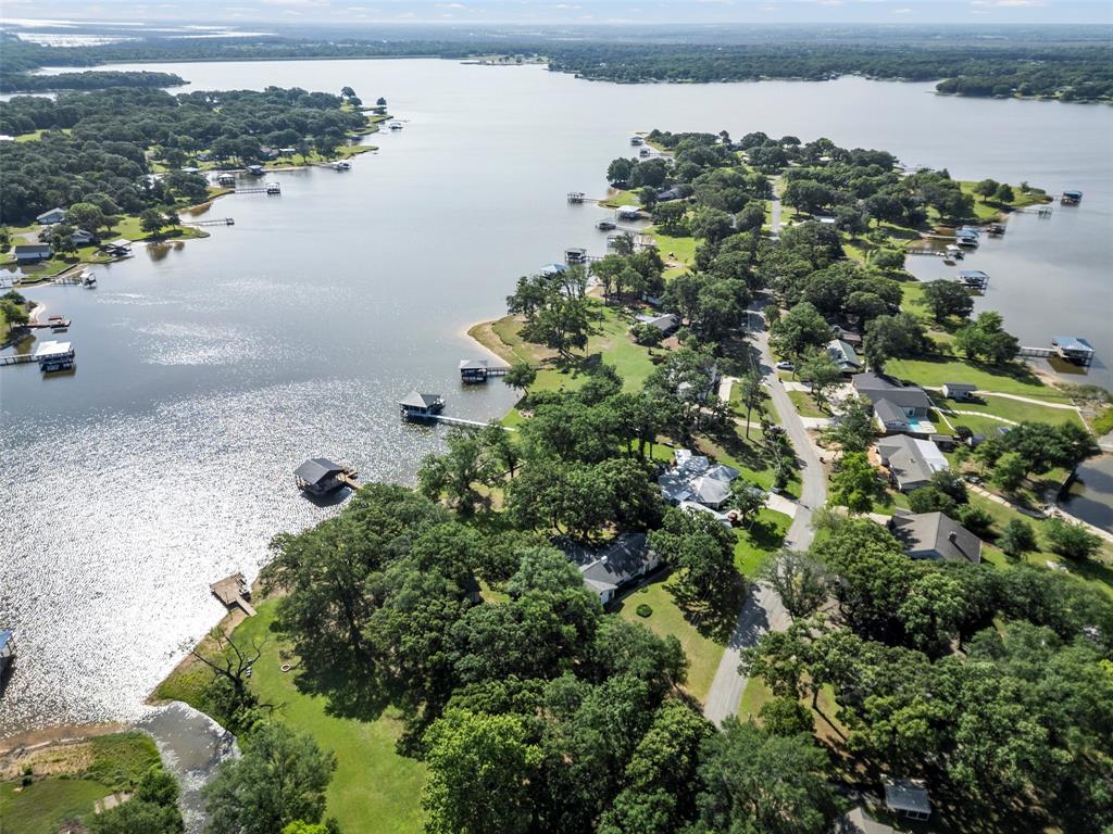 1805 Beavers Point Bonham, TX 75418 - Photo 24 of 39