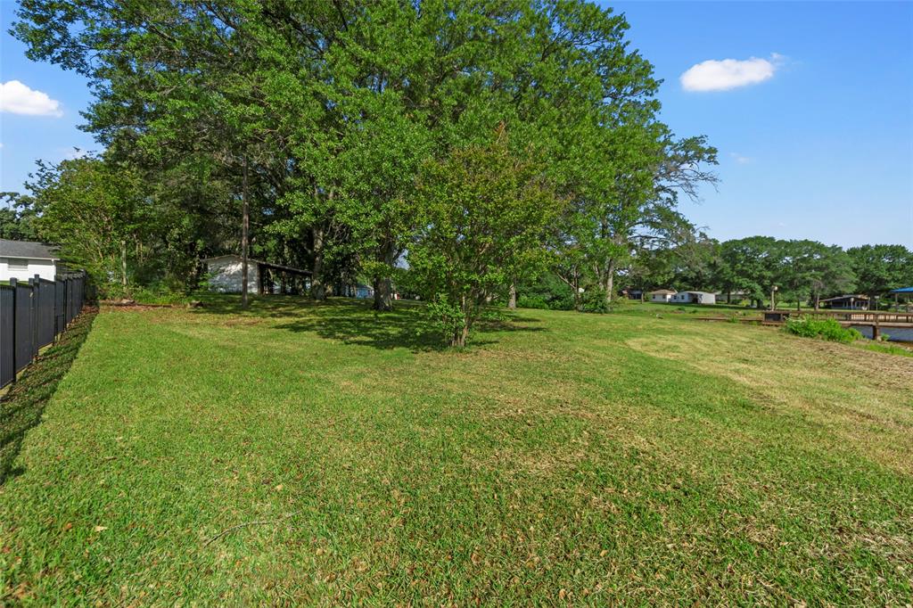 1805 Beavers Point Bonham, TX 75418 - Photo 31 of 39