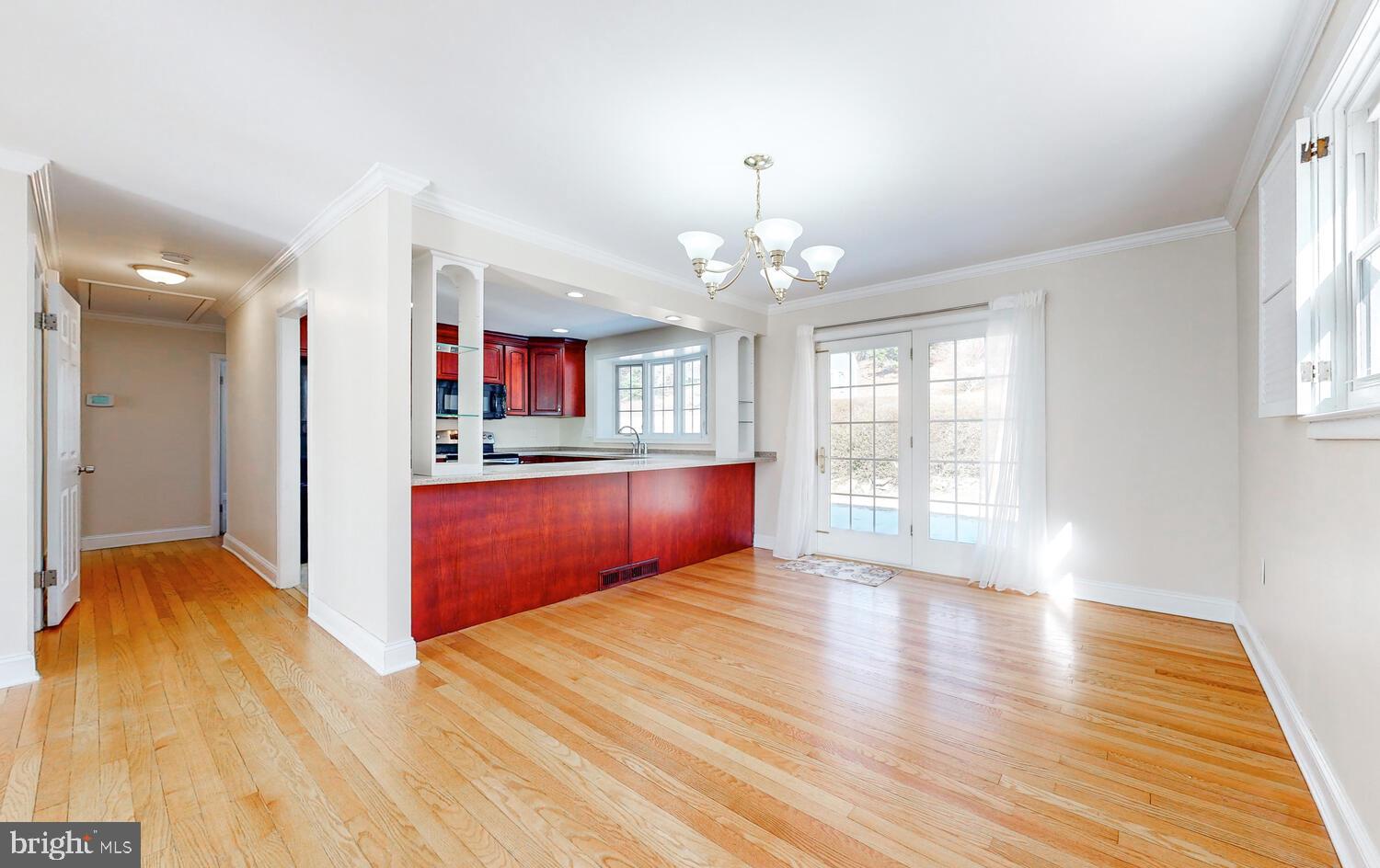 6717 Glenkirk Road Baltimore, MD 21239 - Photo 8 of 32 Gallery Image 8