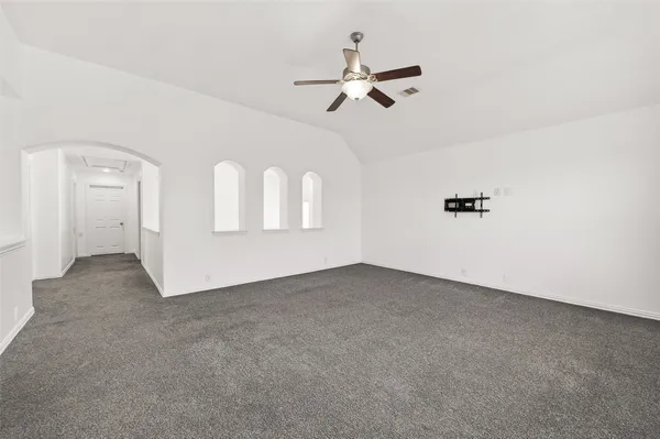 $3,200 | 5519 Jay Thrush Drive, Richmond, TX 77407