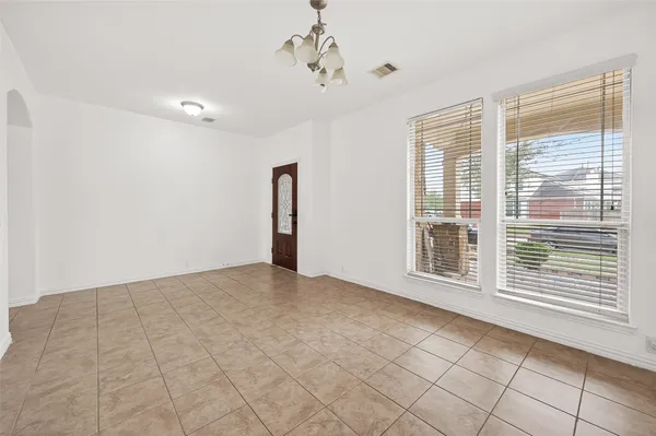 $3,200 | 5519 Jay Thrush Drive, Richmond, TX 77407