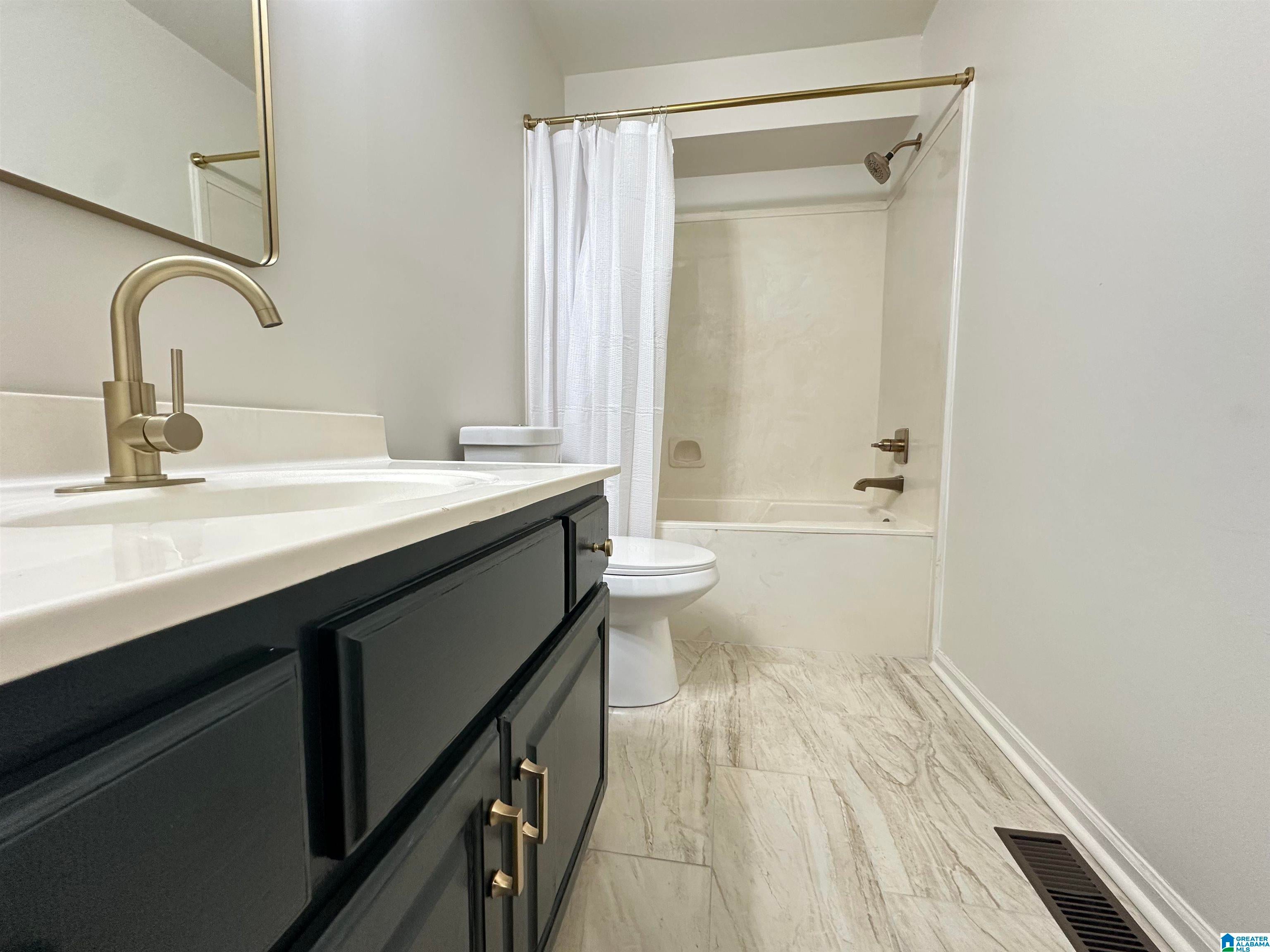 115 Lisa Lane Springville, AL 35146 - Photo 5 of 12 Gallery Image 5