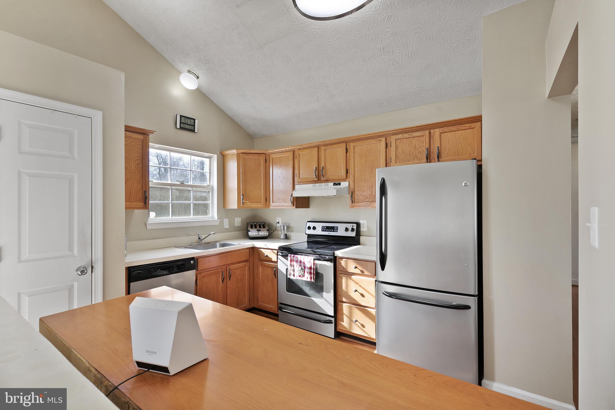 8330 Pleasant Chase Road Jessup, MD 20794 - Photo 11 of 44