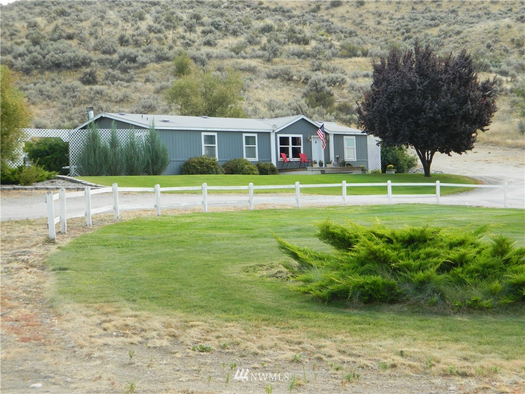 116 State Frontage Road Tonasket, WA 98855 - Photo 1 of 22 Gallery Image 1