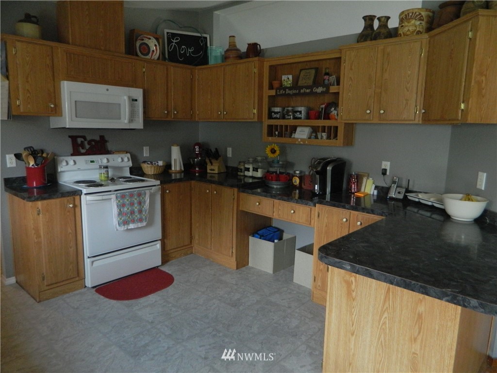 116 State Frontage Road Tonasket, WA 98855 - Photo 14 of 22 Gallery Image 14
