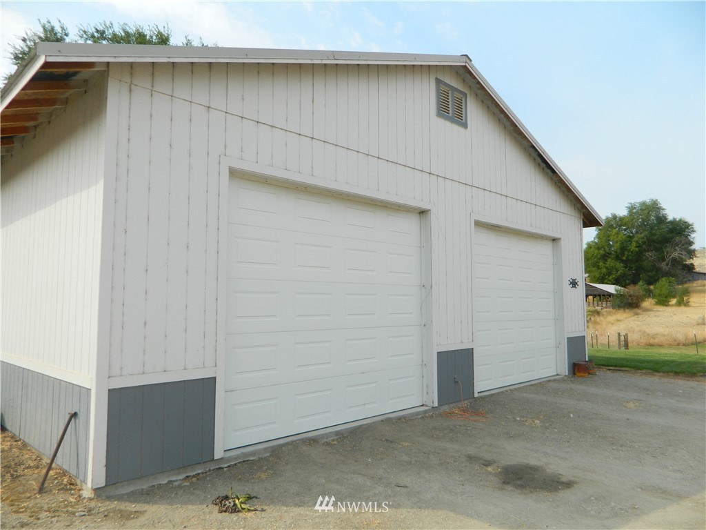 116 State Frontage Road Tonasket, WA 98855 - Photo 6 of 22 Gallery Image 6