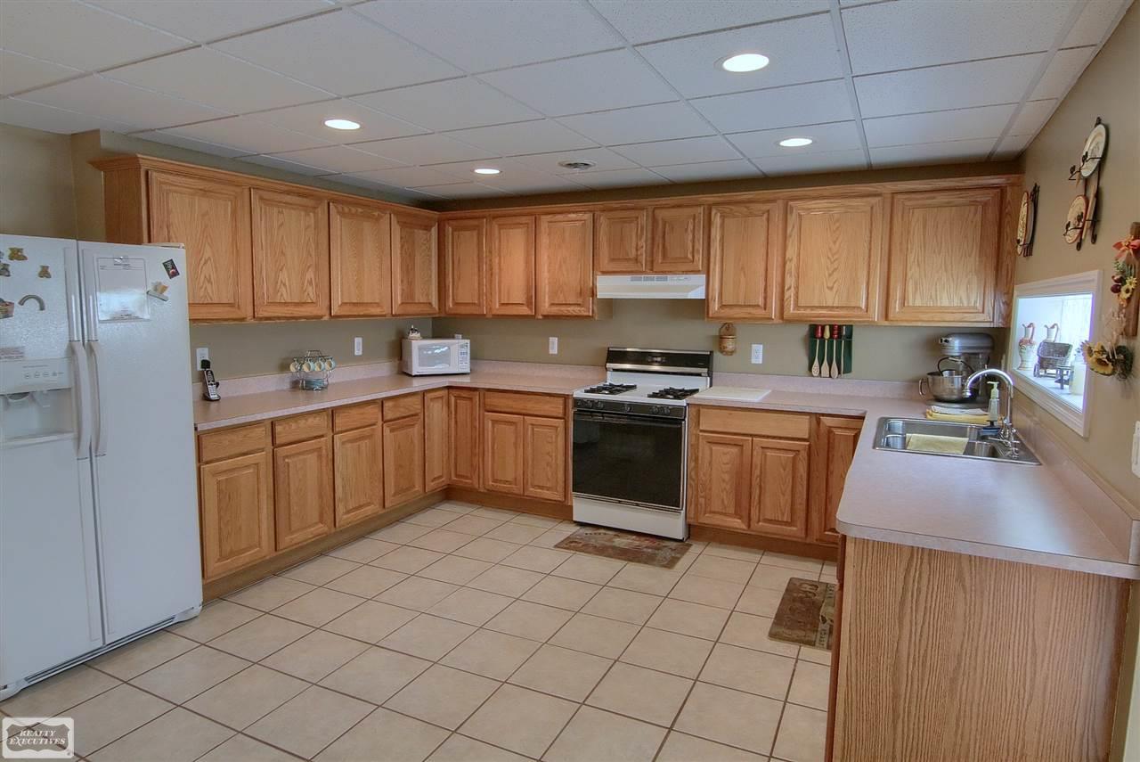 69332 Fisher Road Romeo, MI 48065 - Photo 27 of 41