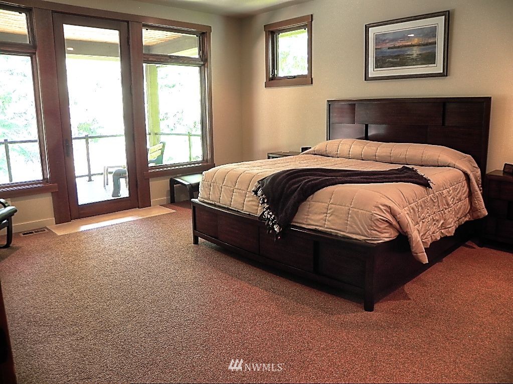 2492 East Grapeview Loop Road Grapeview, WA 98546 - Photo 16 of 25 Gallery Image 16